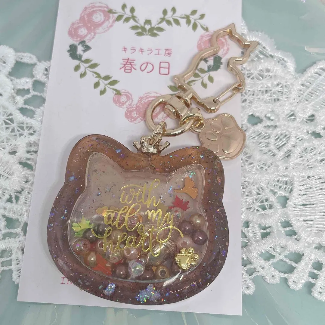 キラキラ工房　春の日さんのレジン作品 | 【定期便】作家のためのレジン 200g