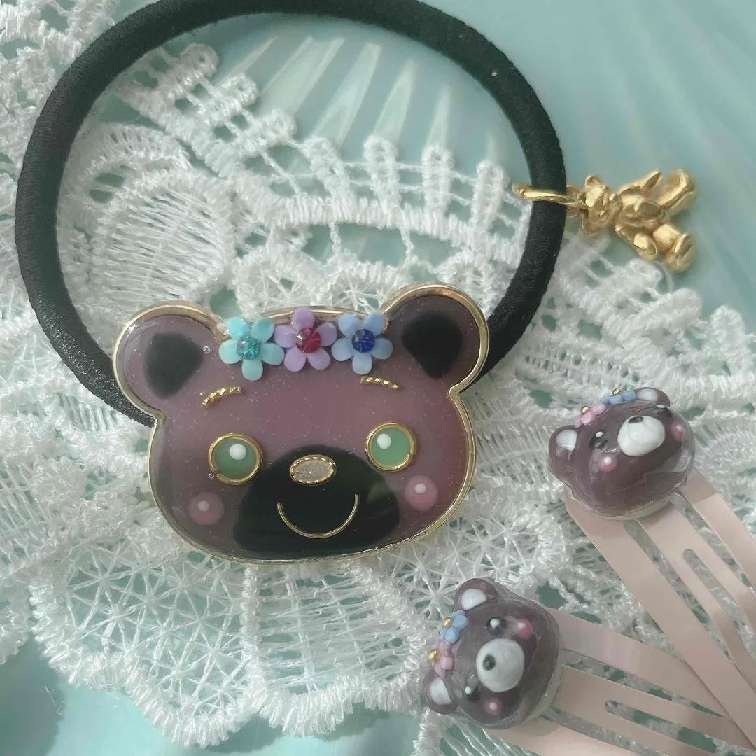 キラキラ工房　春の日さんのレジン作品 | 【定期便】作家のためのレジン 200g