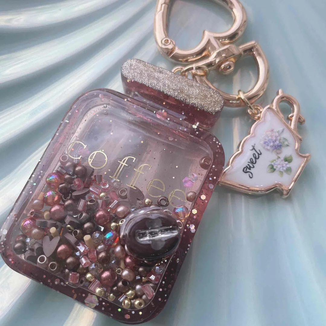 キラキラ工房　春の日さんのレジン作品 | 【定期便】作家のためのレジン 200g