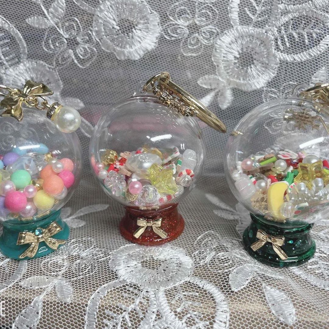 キラキラ工房　春の日さんのレジン作品 | 【定期便】作家のためのレジン 200g