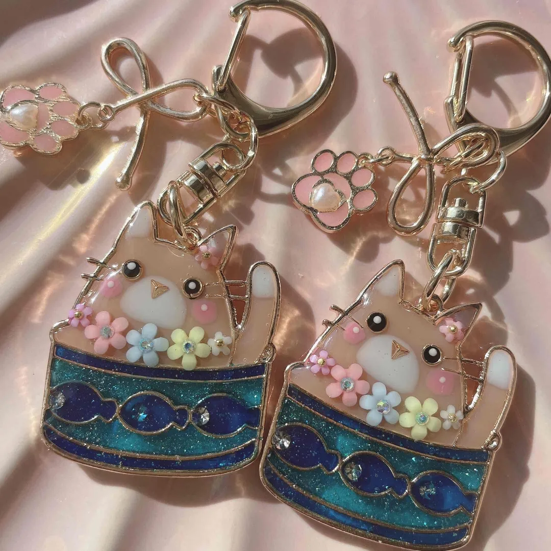 キラキラ工房　春の日さんのレジン作品 | 【定期便】作家のためのレジン 200g