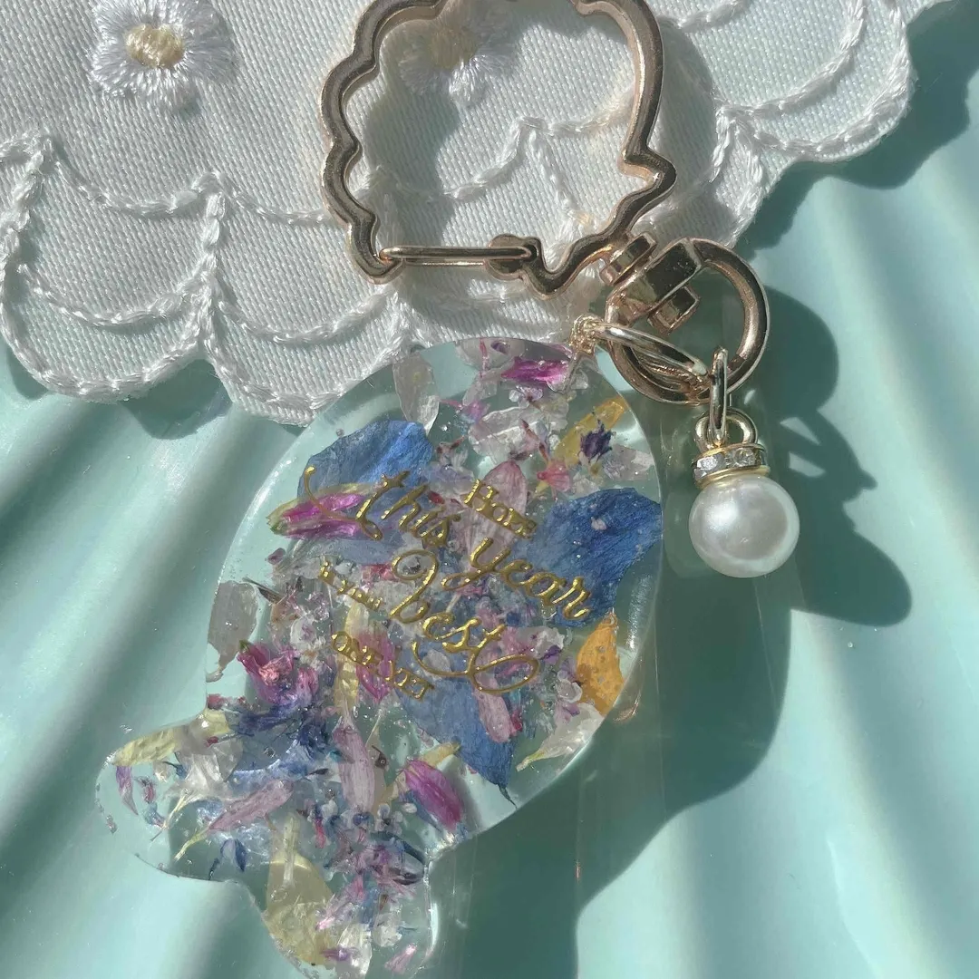 キラキラ工房　春の日さんのレジン作品 | 【定期便】作家のためのレジン 200g