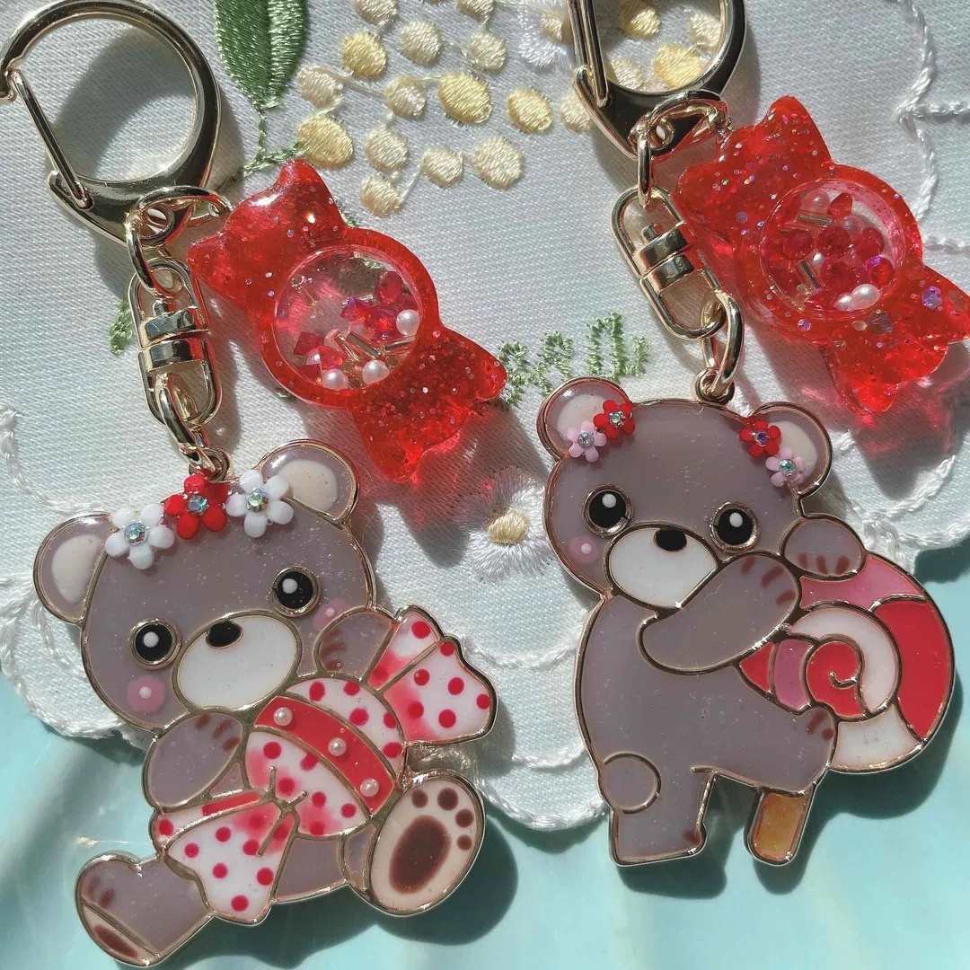 キラキラ工房　春の日さんのレジン作品 | 【定期便】作家のためのレジン 200g