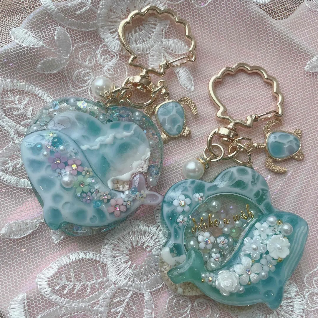 キラキラ工房　春の日さんのレジン作品 | 【定期便】作家のためのレジン 200g