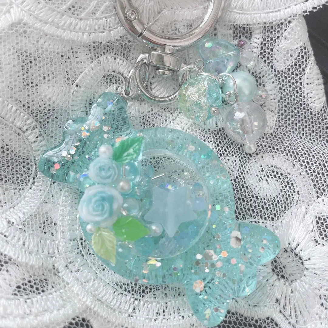 キラキラ工房　春の日さんのレジン作品 | 【定期便】作家のためのレジン 200g