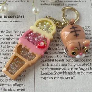 キラキラ工房　春の日さんの作品