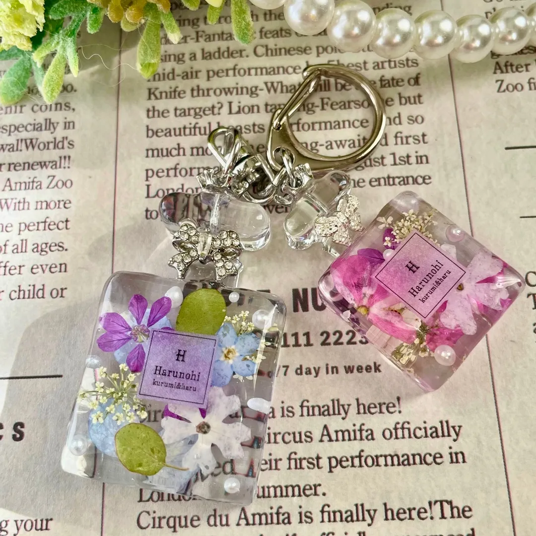 キラキラ工房　春の日さんのレジン作品 | 【定期便】作家のためのレジン 200g