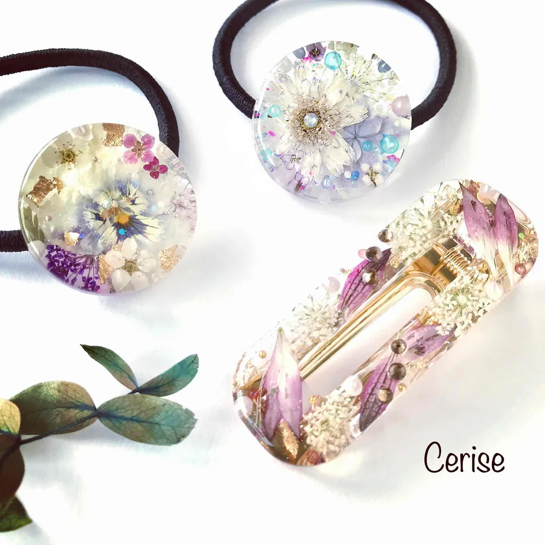 cerise22さんのレジン作品 | 【追加用レジン1本100g】作家のためのレジン 200gの定...