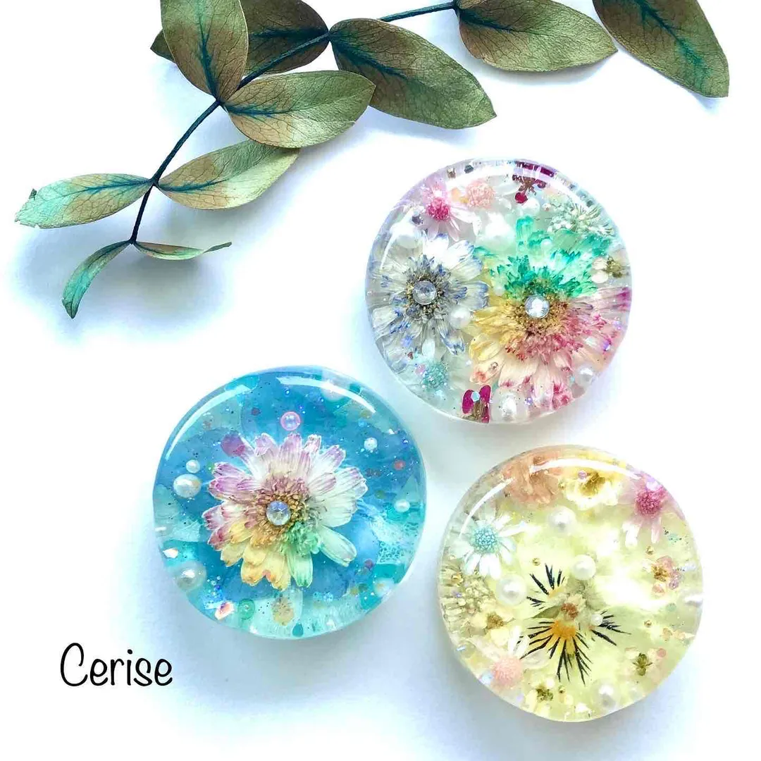 cerise22さんのレジン作品 | 【UVレジン】ミラクルレジン 250g ハードタイプ UV-...