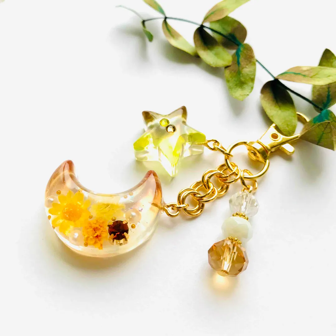 cerise22さんのレジン作品 | 【追加用レジン1本100g】作家のためのレジン 200gの定...