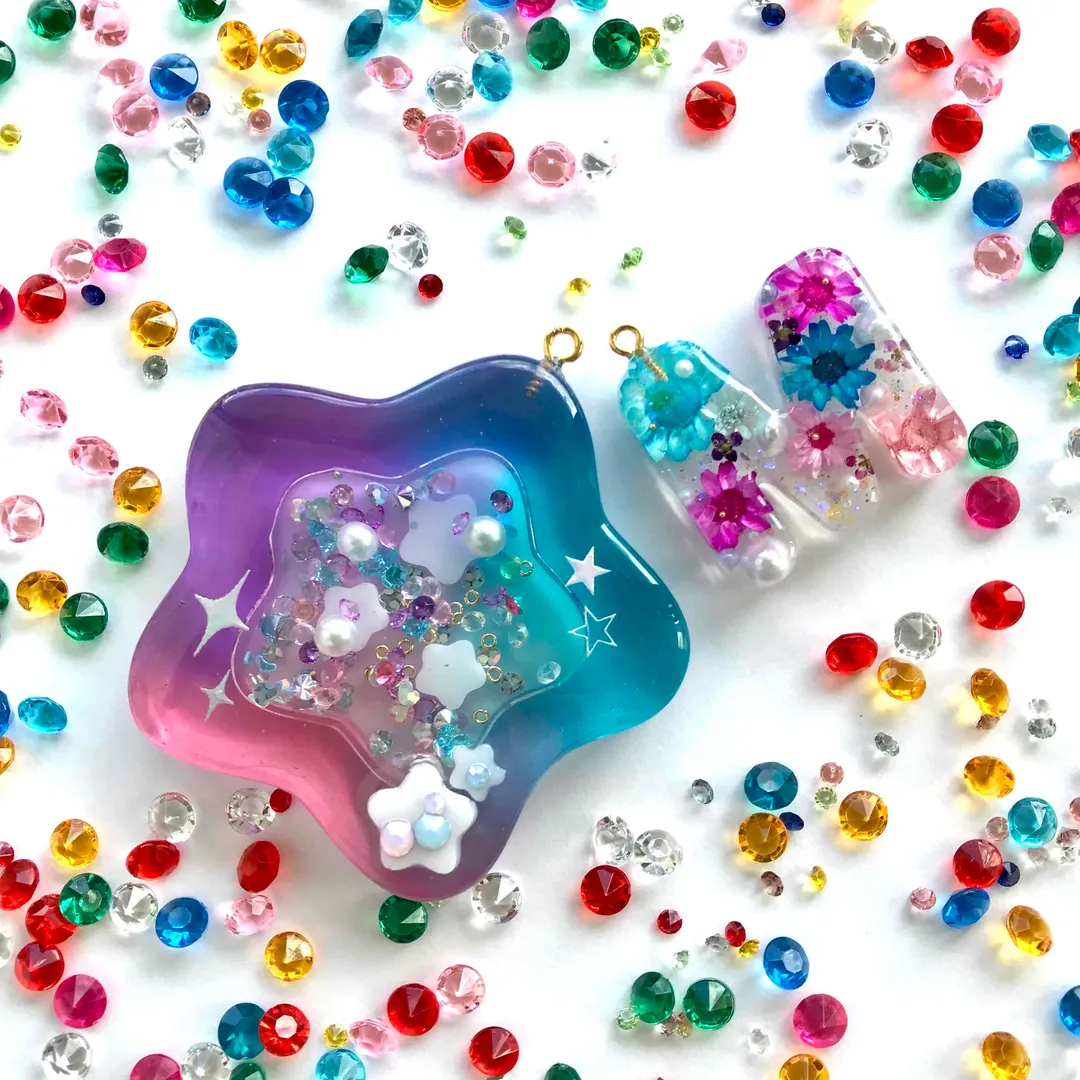 cerise22さんのレジン作品 | 作家のためのレジン Nelconeco 限定コラボラベル 2...