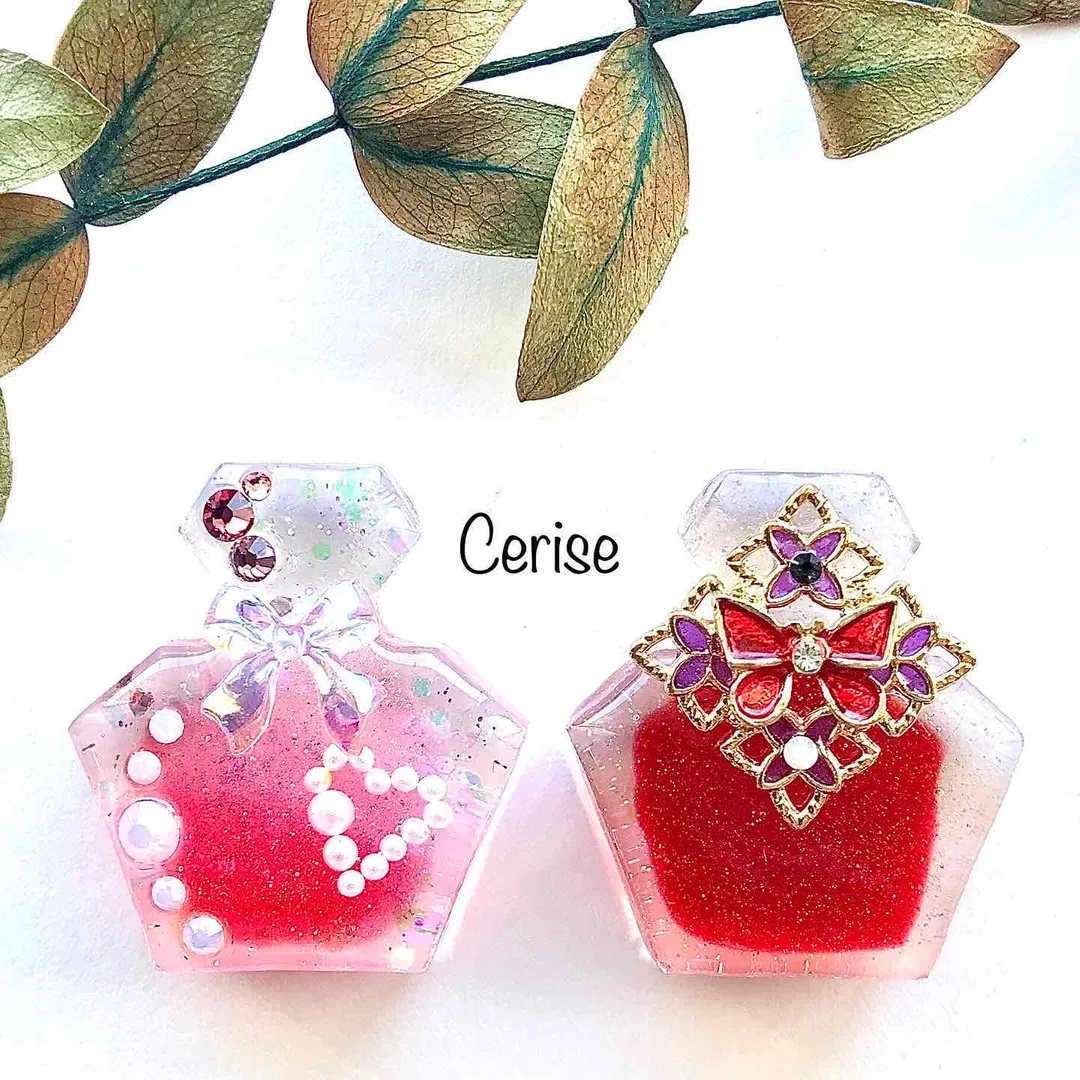 cerise22さんのレジン作品 | 最高峰のコスパ レジン液 大容量 100g 持続する 透明度...