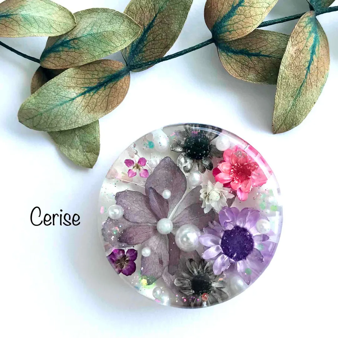 cerise22さんのレジン作品 | 【定期便】作家のためのレジン 200g