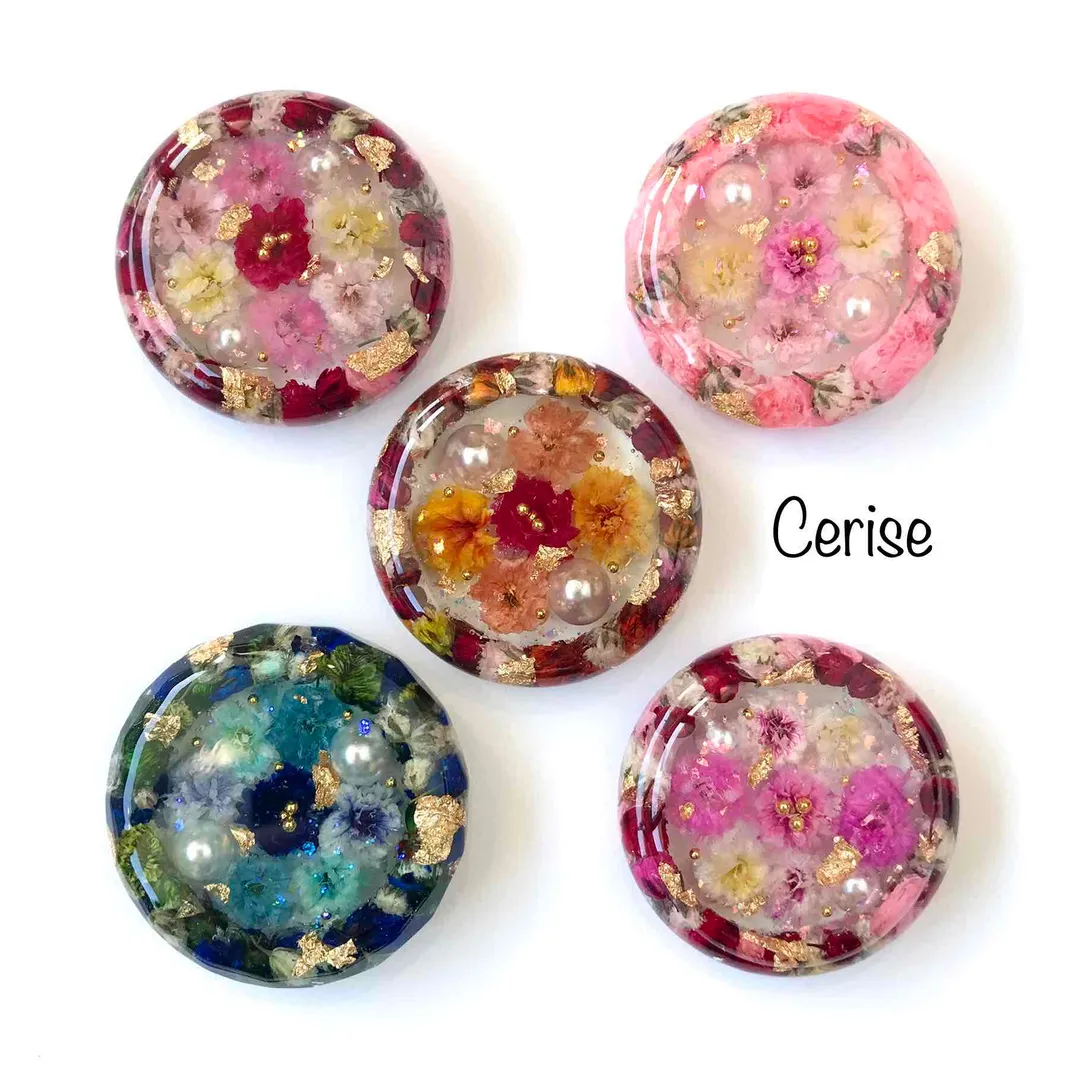 cerise22さんのレジン作品 | 最高峰のコスパ レジン液 大容量 100g 持続する 透明度...