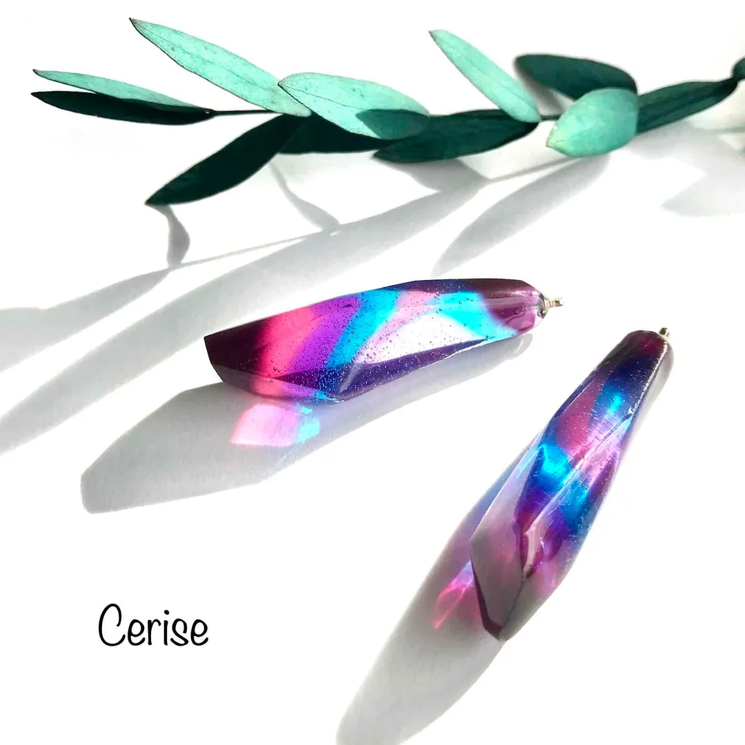 cerise22さんのレジン作品 | 最高峰のコスパ レジン液 大容量 100g 持続する 透明度...