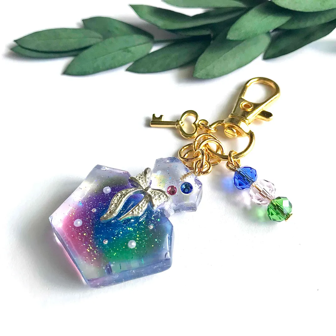 cerise22さんのレジン作品 | 最高峰のコスパ レジン液 大容量 100g 持続する 透明度...