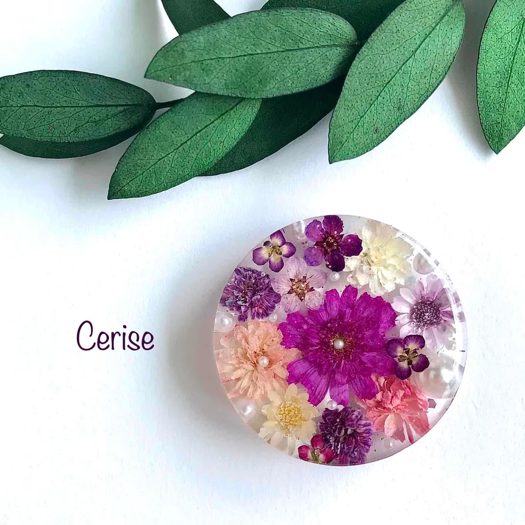 cerise22さんのレジン作品 | 【定期便】作家のためのレジン 200g