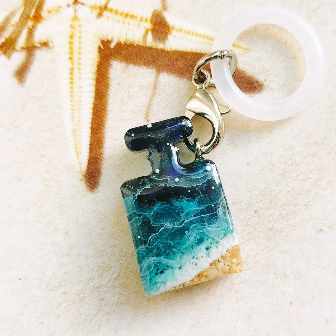 ogaogaさんのレジン作品 | 【定期便】作家のためのレジン 200g
