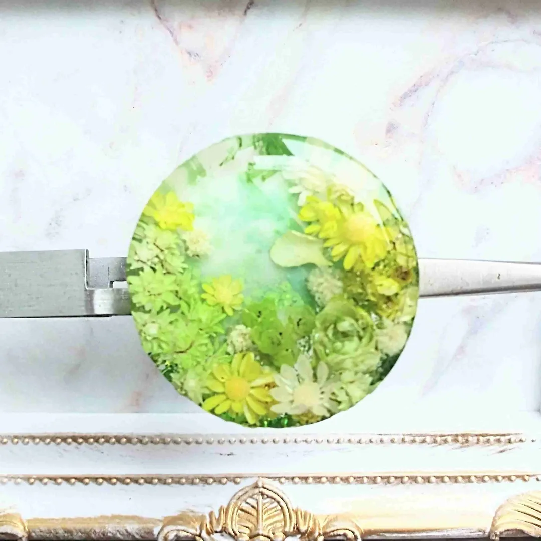 Hair Scapeさんのレジン作品 | 【期間限定】作家のためのレジン comarimadeデザイン...