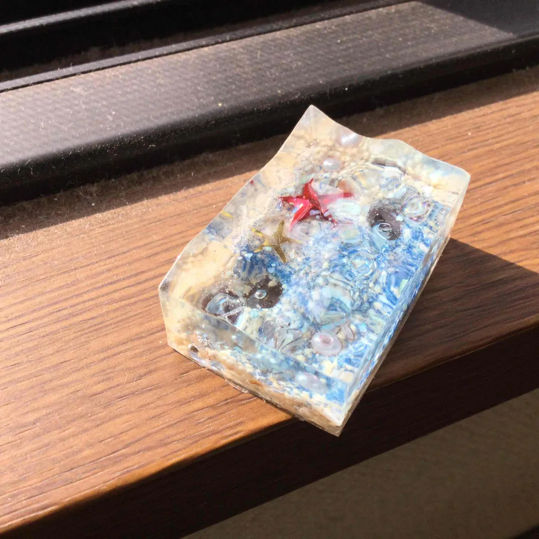 mendakoさんのレジン作品 | シリコンモールド 水面 長方形A 46x25.5x16mm ...