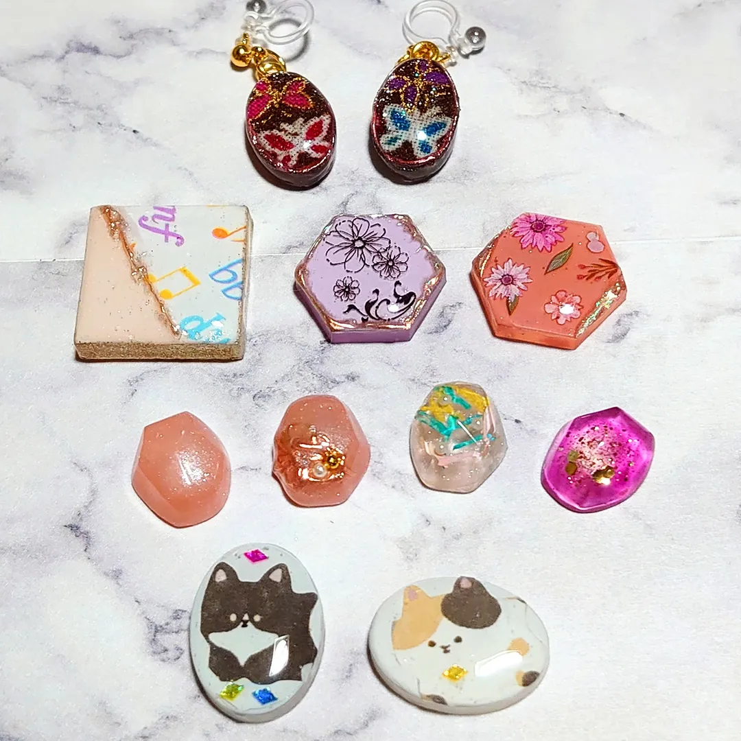 nananzaoさんのレジン作品 | レジン液 大容量 最高峰のコスパ レジン 持続する 透明度 ...