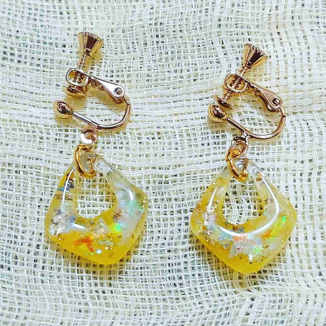 nananzaoさんのレジン作品 | レジン液 大容量 最高峰のコスパ レジン 持続する 透明度 ...