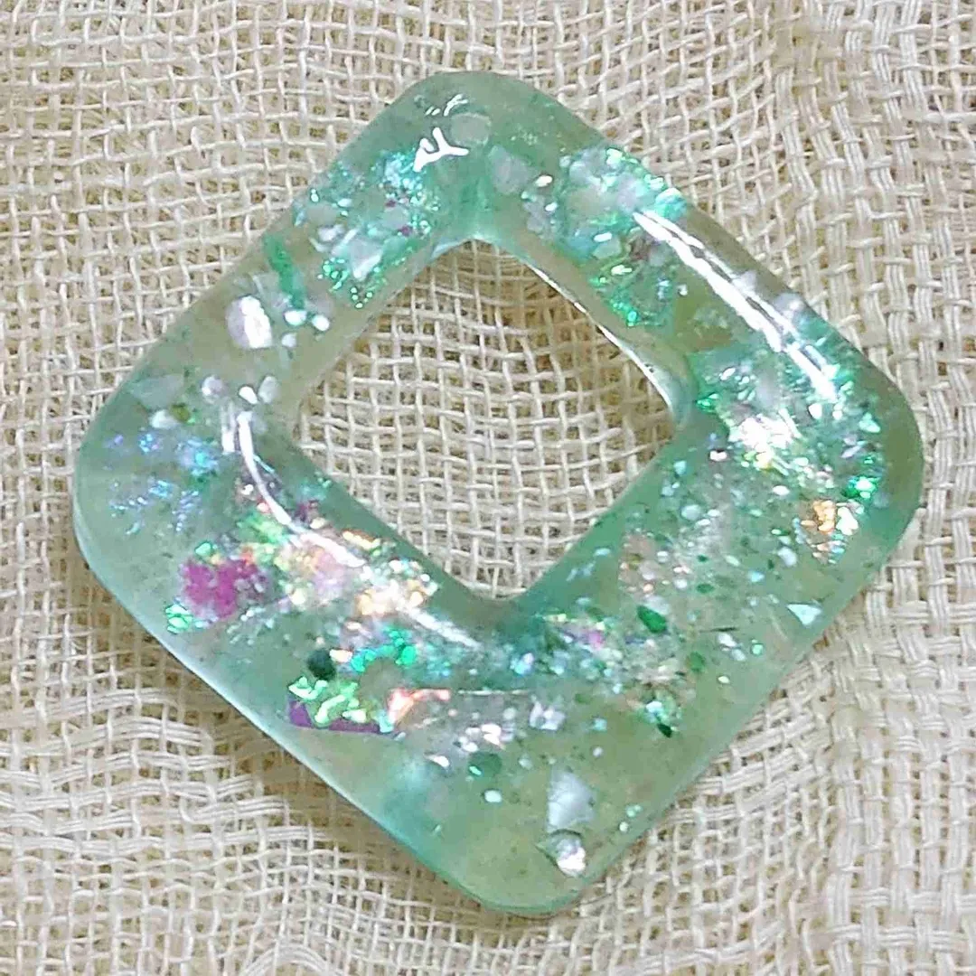 nananzaoさんのレジン作品 | レジン着色剤 いろどろっぷ ニュアンスカラー 10色セット ...