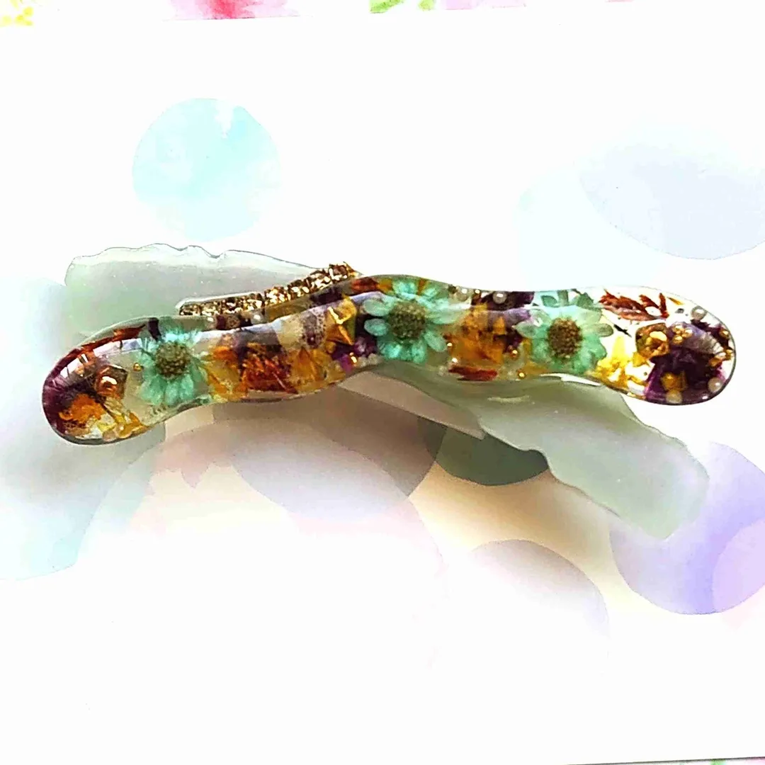 nananzaoさんのレジン作品 | レジン液 大容量 最高峰のコスパ レジン 持続する 透明度 ...
