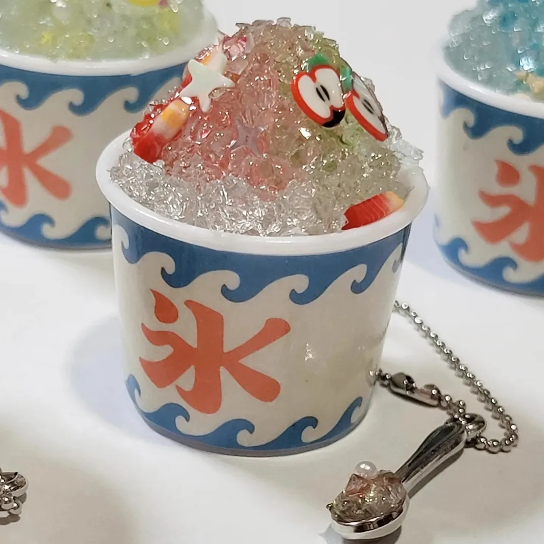 ぐーたらしてます( ˙꒳​˙  )??さんのレジン作品 | UVレジン　レジン液　綺麗 25g　ハードタイプ　 清原