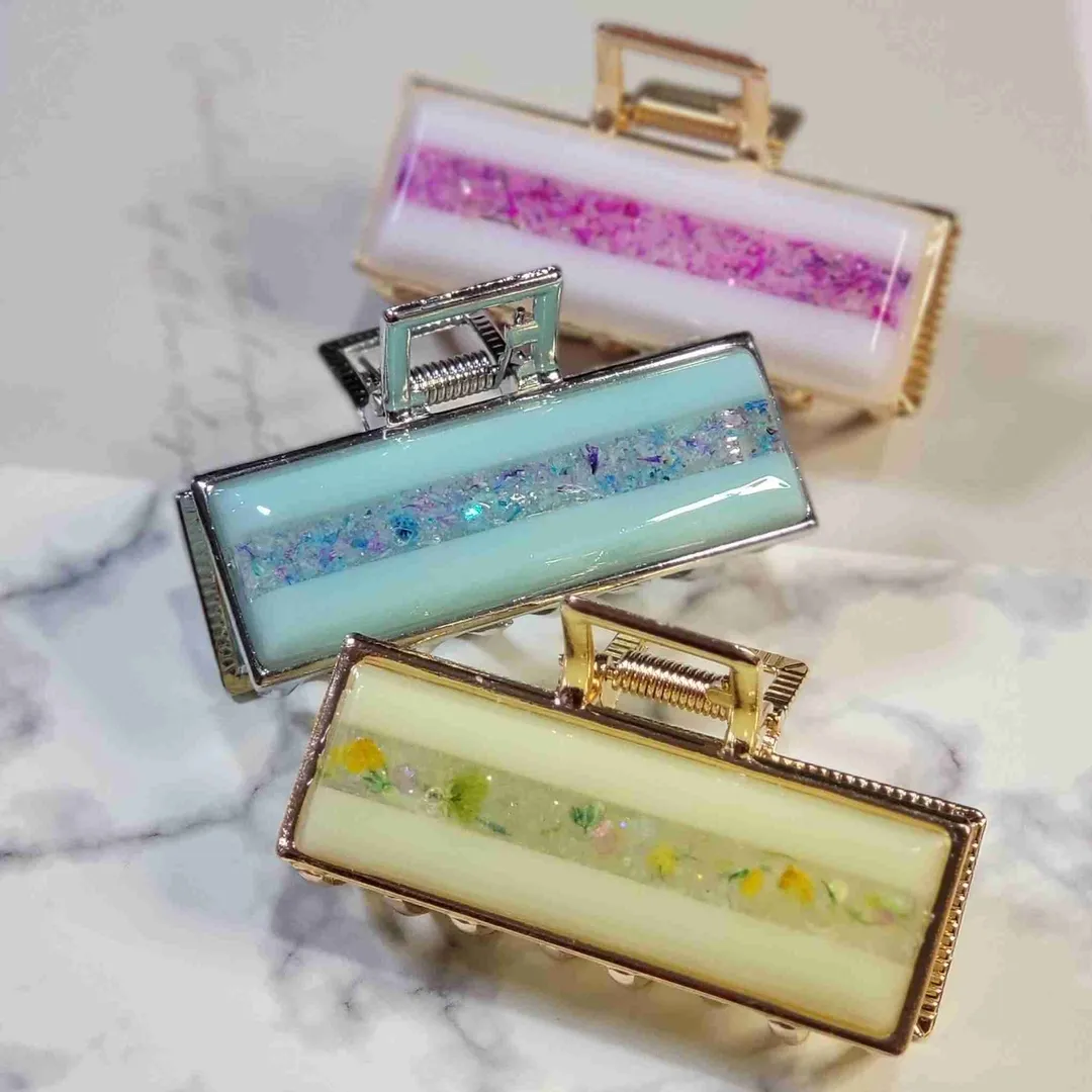ぐーたらしてます( ˙꒳​˙  )??さんのレジン作品 | レジン液 MANTEN レジン 70g UV&LED ■ 満...