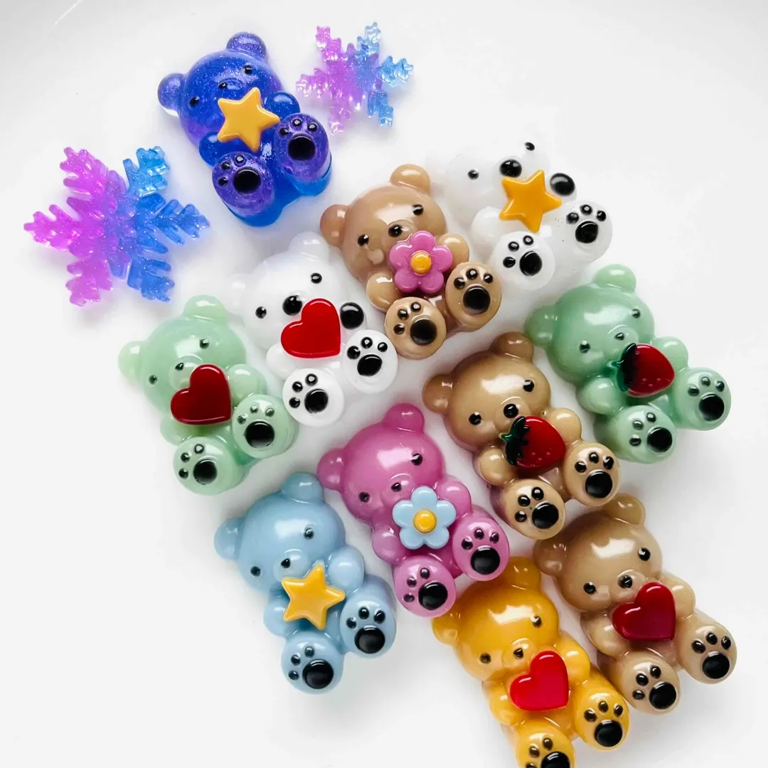 まっｻﾝさんのレジン作品 | 【定期便】作家のためのレジン 200g