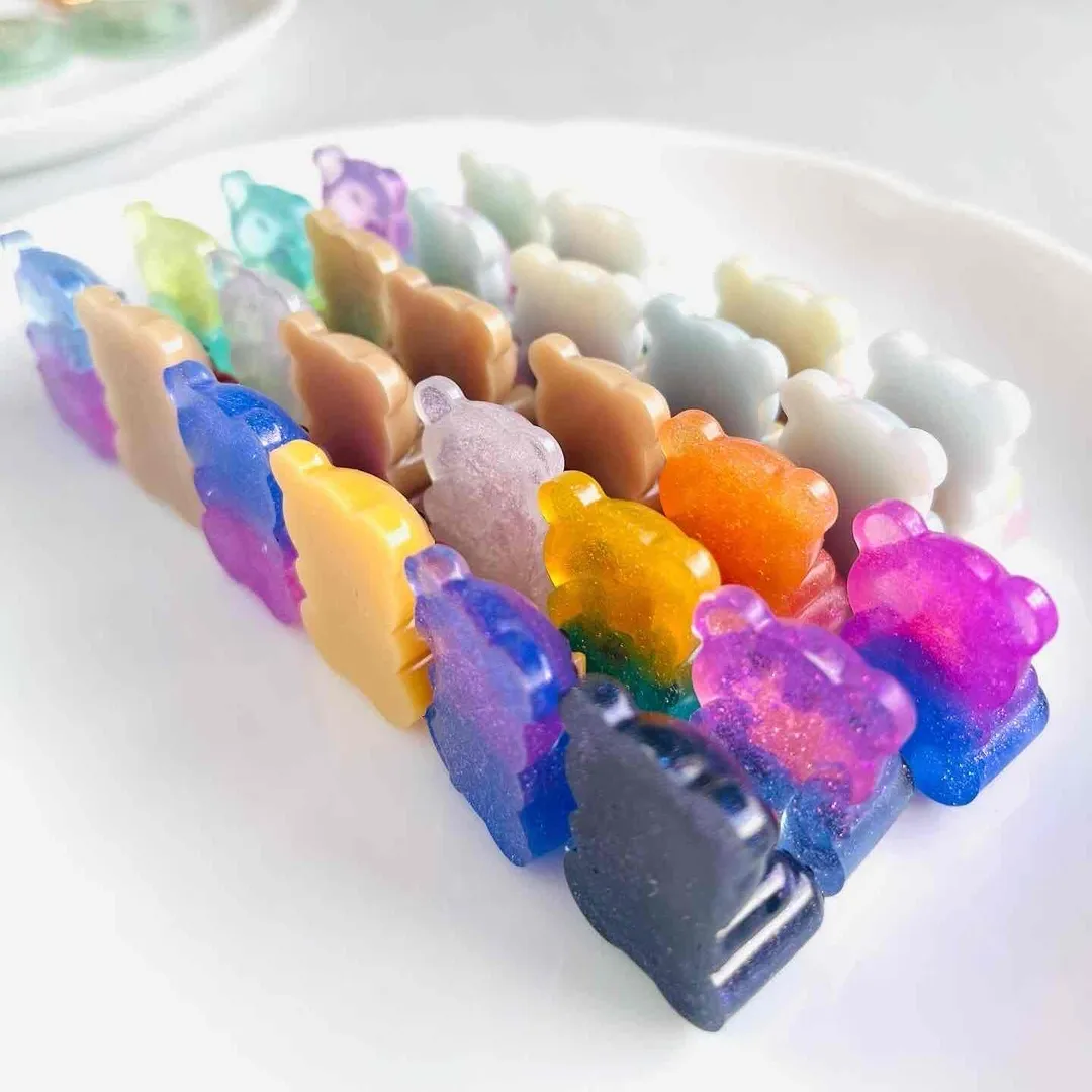 まっｻﾝさんのレジン作品 | 【定期便】作家のためのレジン 200g