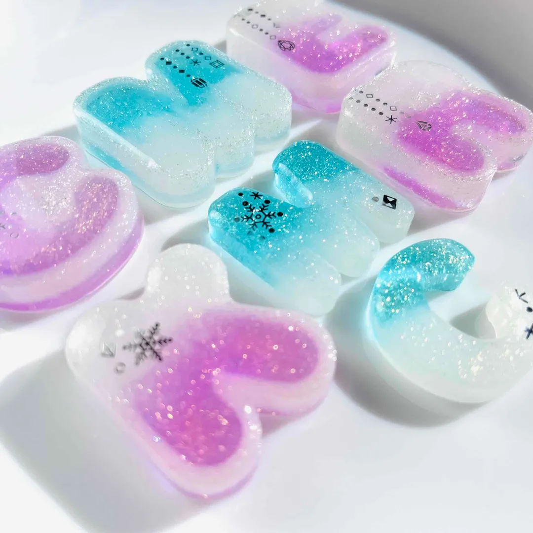まっｻﾝさんのレジン作品 | 【定期便】作家のためのレジン 200g