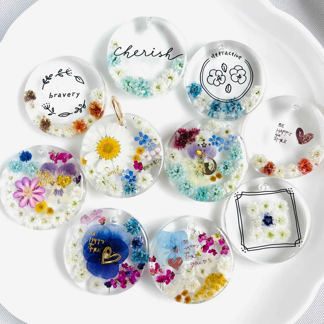 まっｻﾝさんのレジン作品 | 【高粘度】作家のためのレジン ぷっくりタイプ 100g