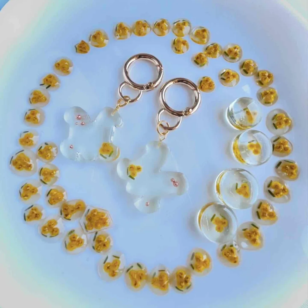 まっｻﾝさんのレジン作品 | 【定期便】作家のためのレジン 200g