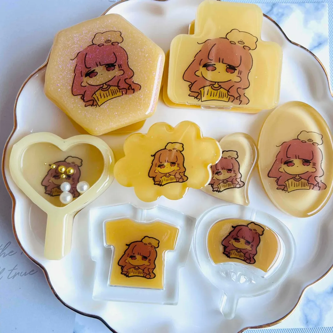 まっｻﾝさんのレジン作品 | 【定期便】作家のためのレジン 200g