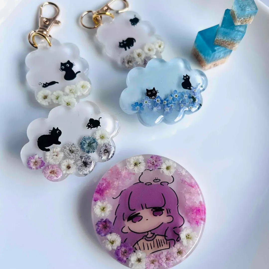 まっｻﾝさんのレジン作品 | 【定期便】作家のためのレジン 200g