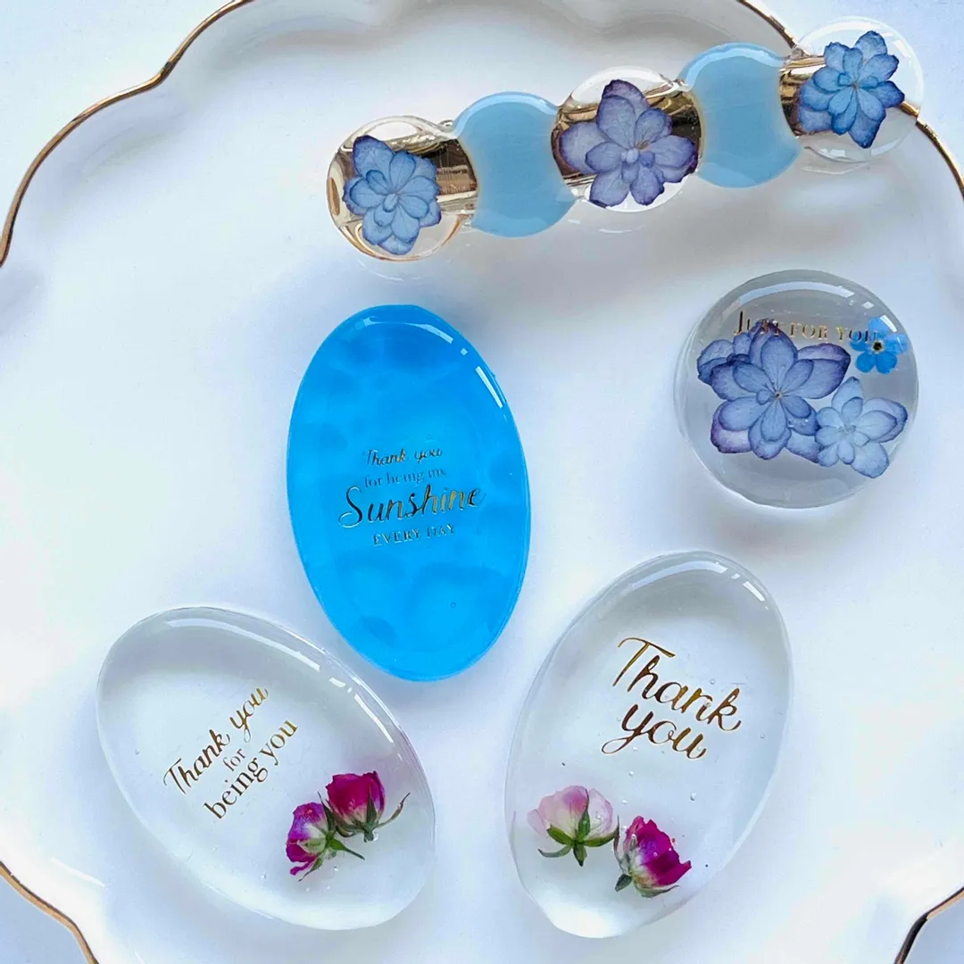 まっｻﾝさんのレジン作品 | 【定期便】作家のためのレジン 200g