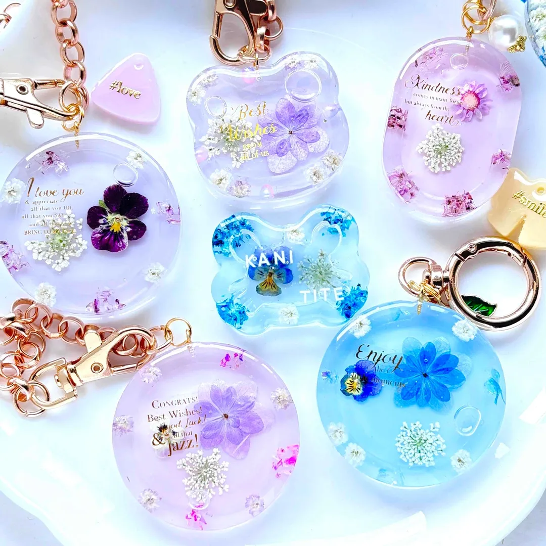 まっｻﾝさんのレジン作品 | 【定期便】作家のためのレジン 400g