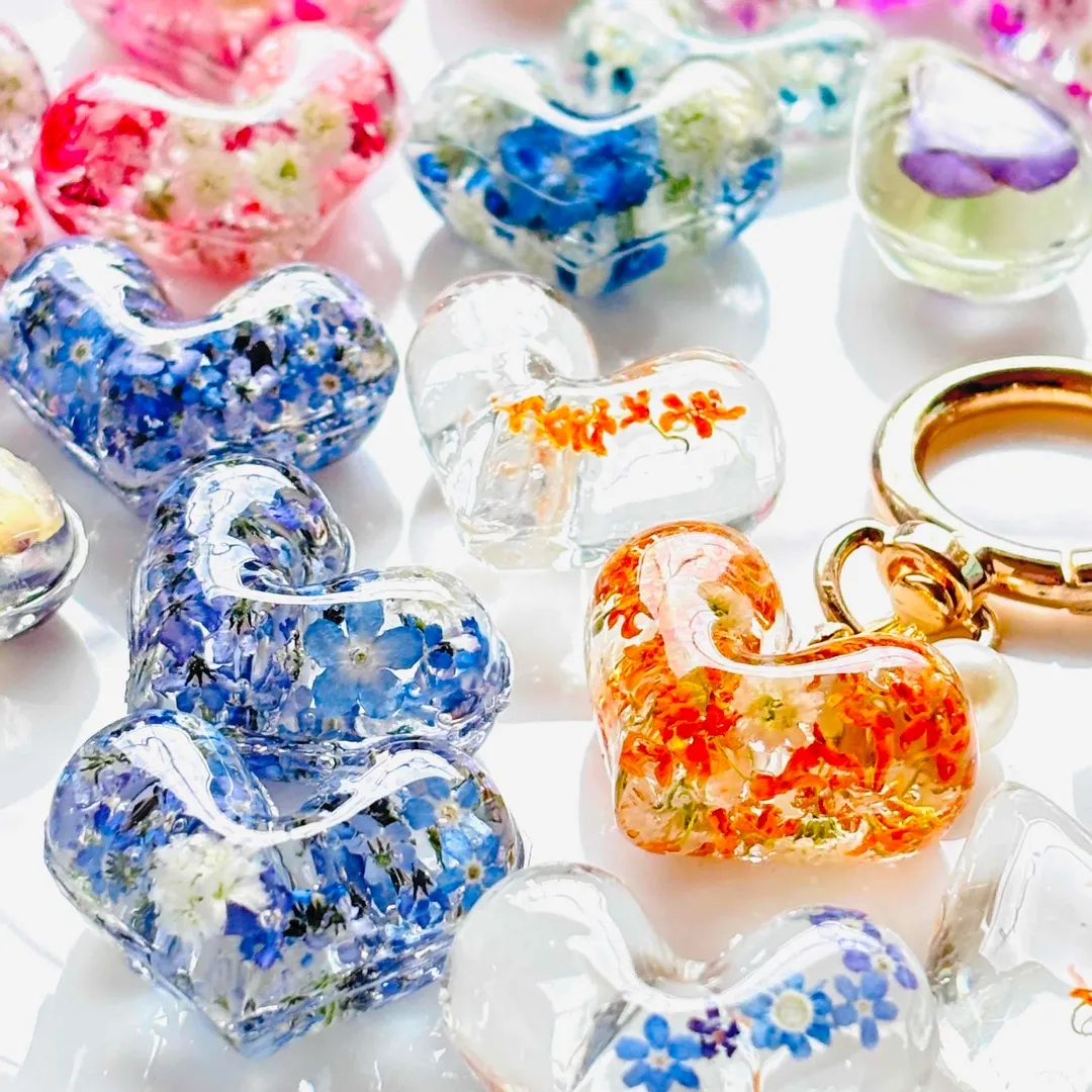 まっｻﾝさんのレジン作品 | 【定期便】作家のためのレジン 400g