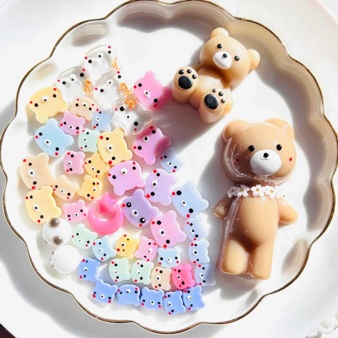 まっｻﾝさんのレジン作品 | 【定期便】作家のためのレジン 400g