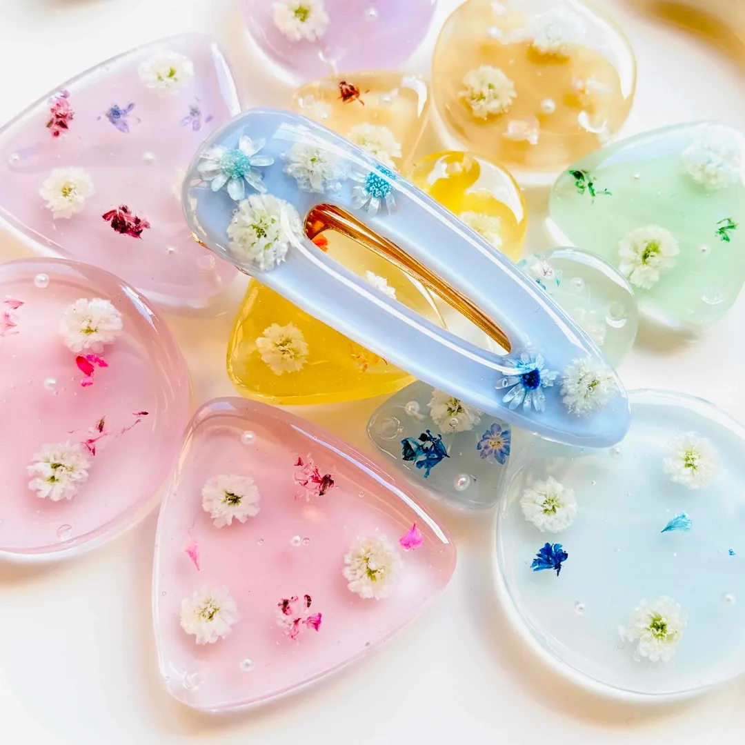 まっｻﾝさんのレジン作品 | 【定期便】作家のためのレジン 400g