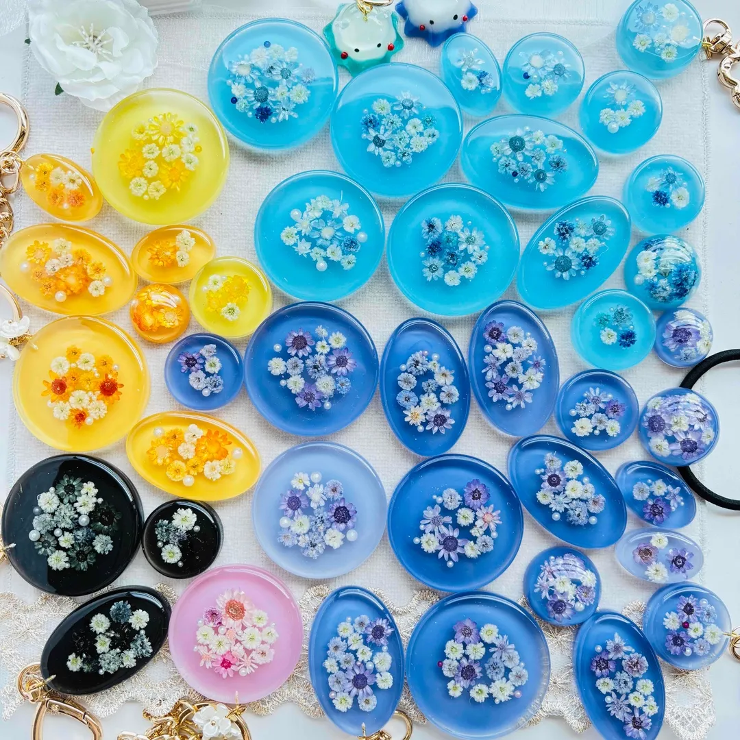 まっｻﾝさんのレジン作品 | レジン用着色剤 宝石の雫 シアン