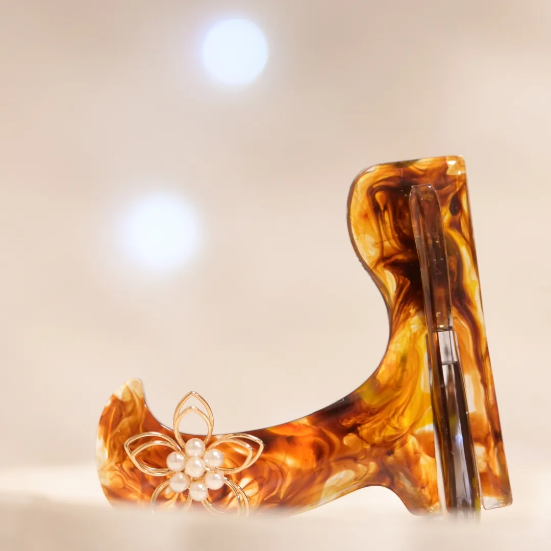 まっｻﾝさんのレジン作品 | 【定期便】作家のためのレジン 1000g