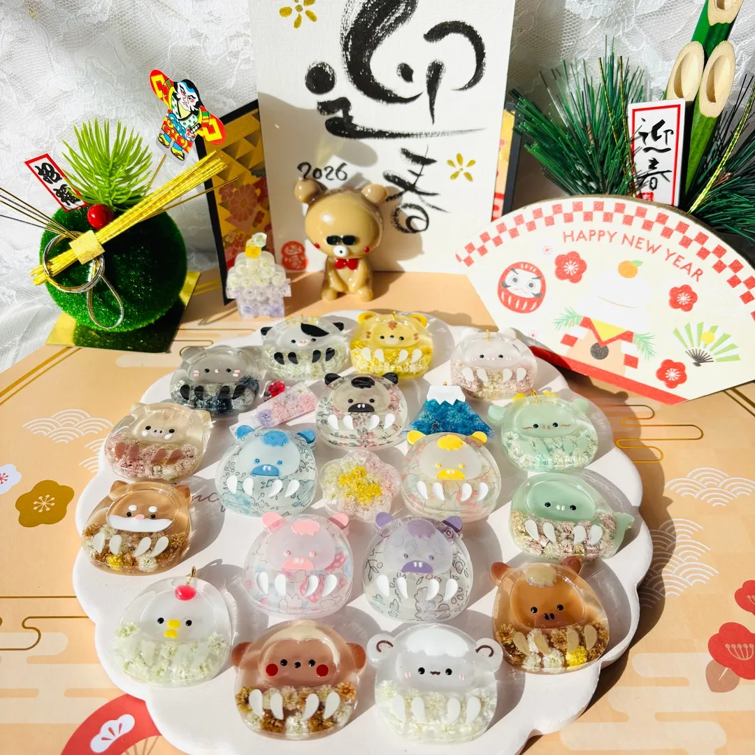 まっｻﾝさんのレジン作品 | 【定期便】作家のためのレジン 1000g