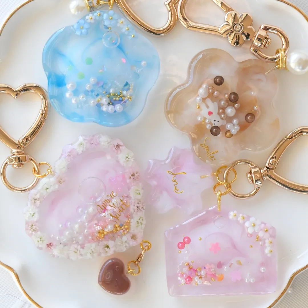 まっｻﾝさんのレジン作品 | 【定期便】作家のためのレジン 1000g