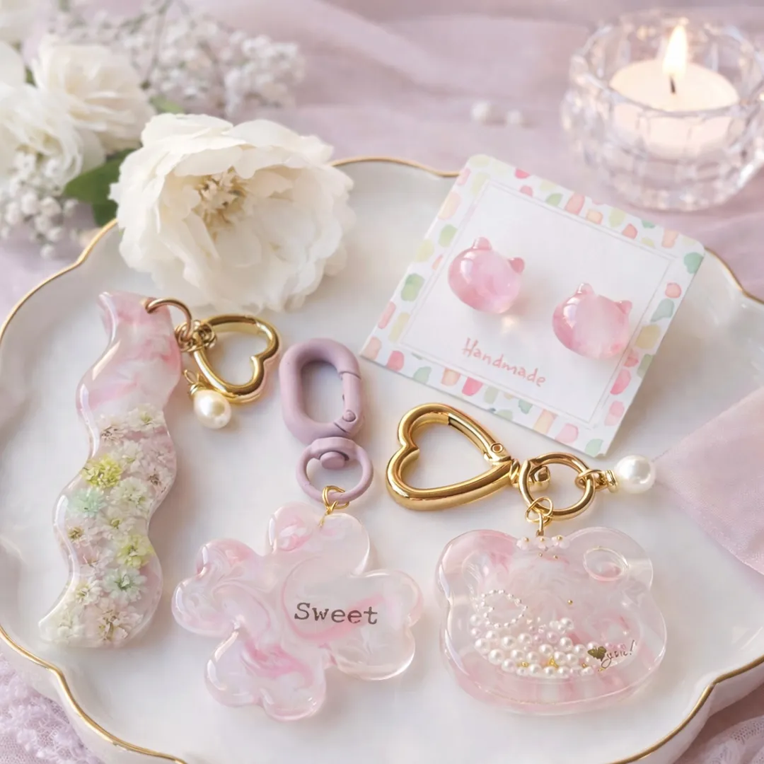 まっｻﾝさんのレジン作品 | 【定期便】作家のためのレジン 1000g