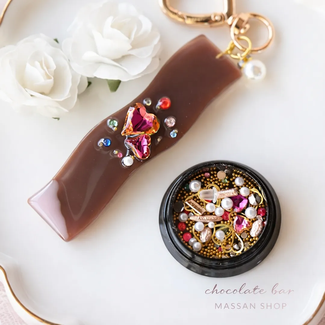 まっｻﾝさんのレジン作品 | 【定期便】作家のためのレジン 1000g