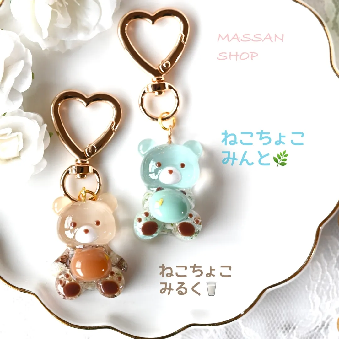 まっｻﾝさんのレジン作品 | 【定期便】作家のためのレジン 1000g