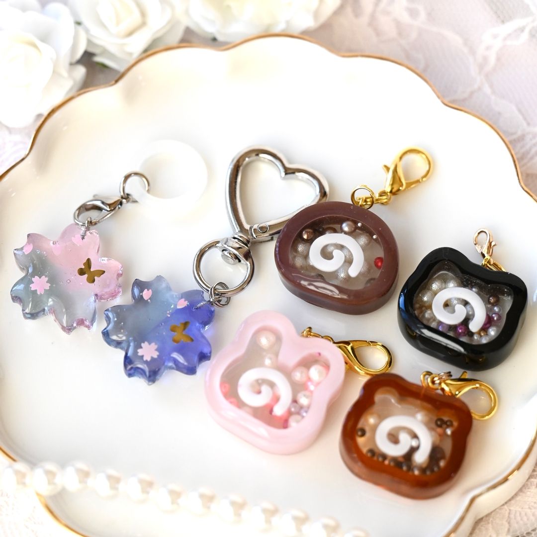 まっｻﾝさんのレジン作品 | 【定期便】作家のためのレジン 1000g | croccha